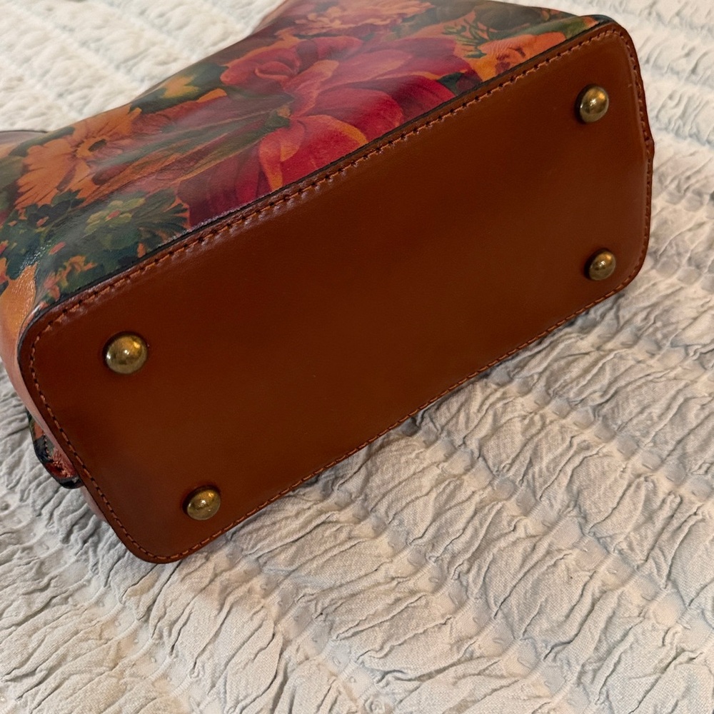 Patricia Nash Small Ledra Floral Print bag/purse-NWT - Picture 3 of 7